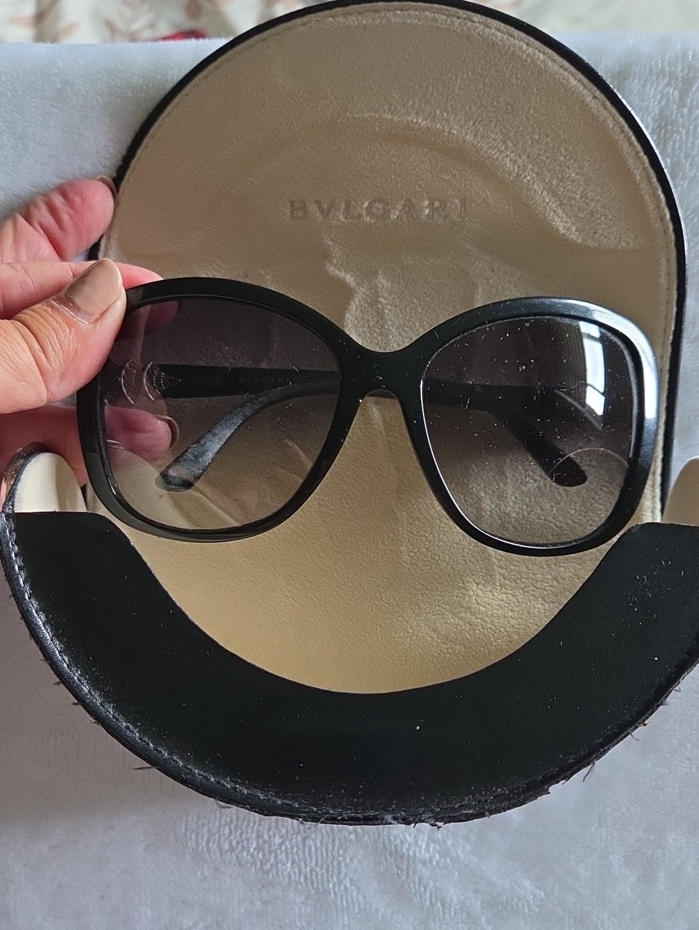 GORGEOUS Bulgari Black Oversized Gradient Women's Sunglasses***WITH CASE***